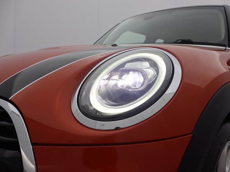 2019 (68) MINI HATCHBACK 1.5 Cooper Classic II 5dr 4977594