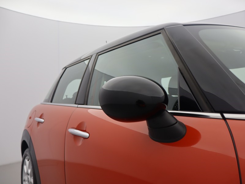 2019 (68) MINI HATCHBACK 1.5 Cooper Classic II 5dr 4977597