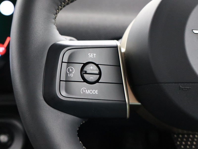 2024 (24) MINI COOPER 135kW E Classic 41kWh 3dr Auto 4965700