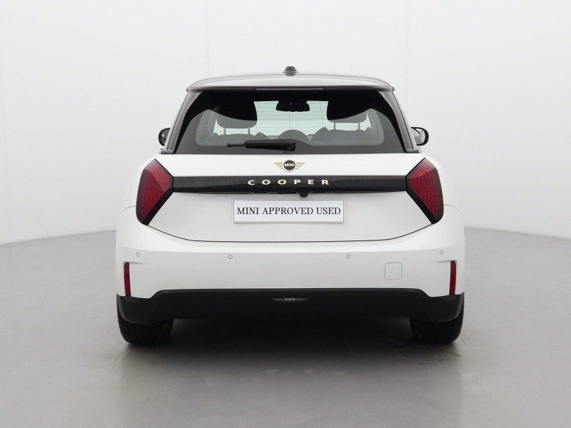 2024 (24) MINI COOPER 135kW E Classic 41kWh 3dr Auto 4965655