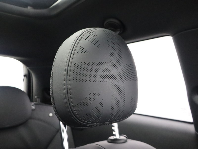 2022 (72) MINI HATCHBACK 2.0 John Cooper Works 3dr Auto 4964319