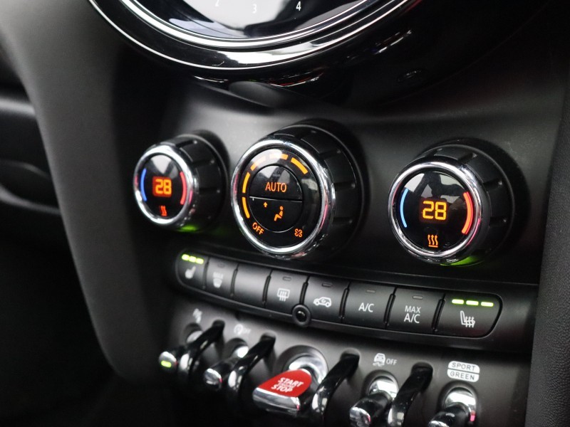 2022 (72) MINI HATCHBACK 2.0 John Cooper Works 3dr Auto 4964304