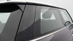 2022 (72) MINI HATCHBACK 1.5 Cooper Exclusive 3dr Auto 5182880