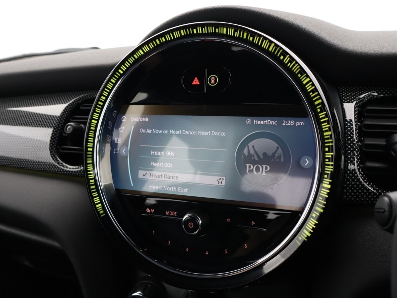 2022 (72) MINI HATCHBACK 1.5 Cooper Exclusive 3dr Auto 5182914