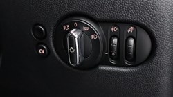 2022 (72) MINI HATCHBACK 1.5 Cooper Exclusive 3dr Auto 5182930