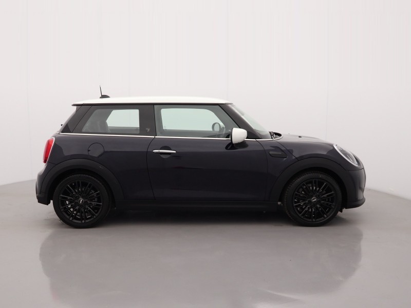 2022 (72) MINI HATCHBACK 1.5 Cooper Exclusive 3dr Auto 5182876