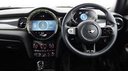 2022 (72) MINI HATCHBACK 1.5 Cooper Exclusive 3dr Auto 5182902