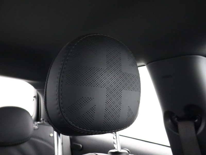 2022 (72) MINI HATCHBACK 1.5 Cooper Exclusive 3dr Auto 5182919