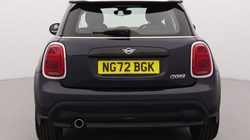 2022 (72) MINI HATCHBACK 1.5 Cooper Exclusive 3dr Auto 5182875