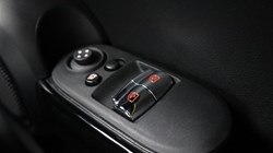 2022 (72) MINI HATCHBACK 1.5 Cooper Exclusive 3dr Auto 5182928