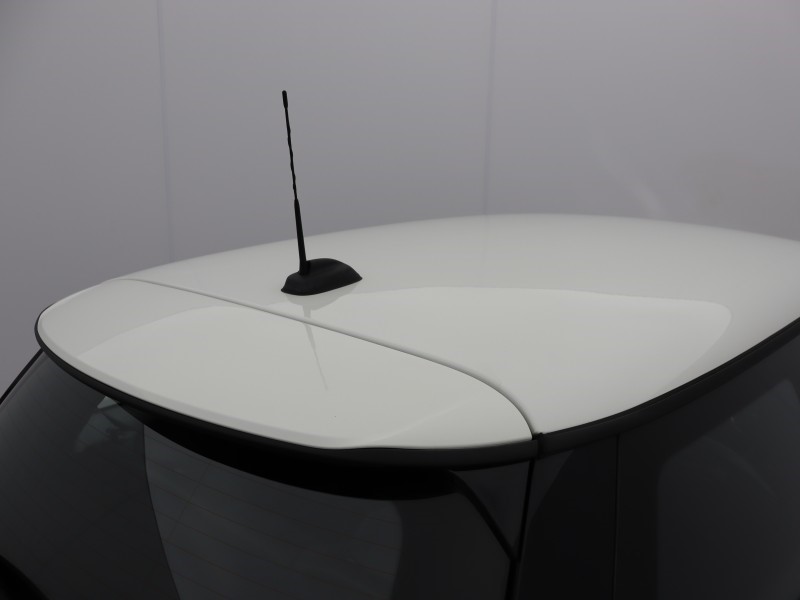 2022 (72) MINI HATCHBACK 1.5 Cooper Exclusive 3dr Auto 5182881