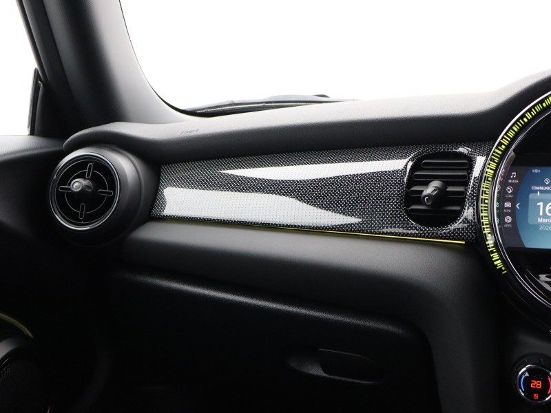 2022 (72) MINI HATCHBACK 1.5 Cooper Exclusive 3dr Auto 5182906