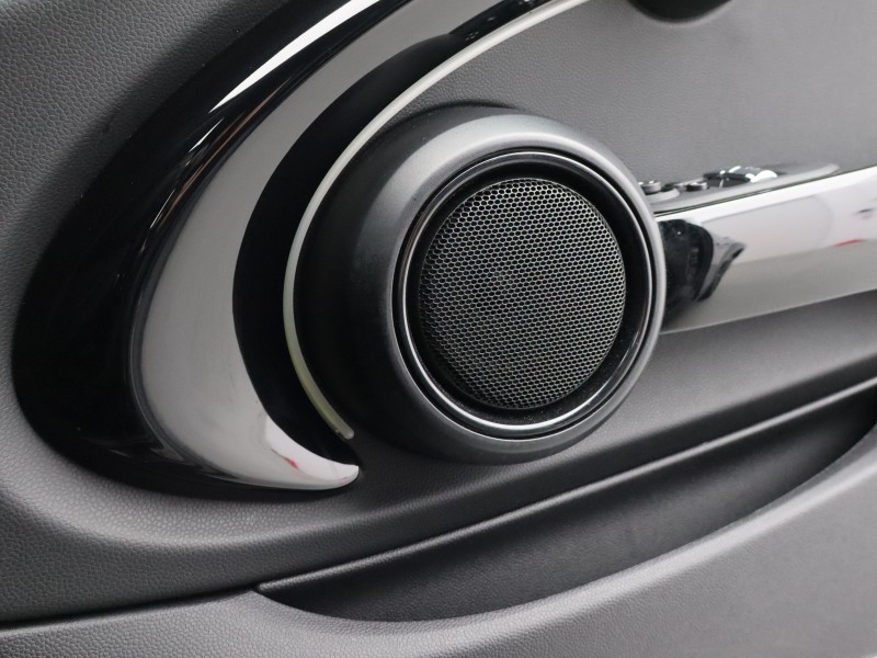 2022 (72) MINI HATCHBACK 1.5 Cooper Exclusive 3dr Auto 5182929