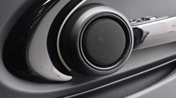 2022 (72) MINI HATCHBACK 1.5 Cooper Exclusive 3dr Auto 5182929