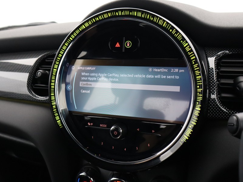 2022 (72) MINI HATCHBACK 1.5 Cooper Exclusive 3dr Auto 5182913