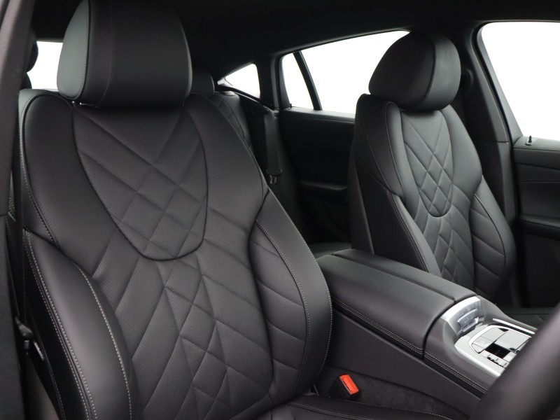 2025 (25) BMW X6 xDrive30d MHT M Sport 5dr Step Auto 4981862