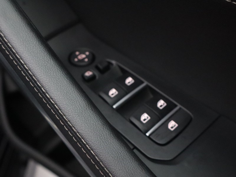 2025 (25) BMW X6 xDrive30d MHT M Sport 5dr Step Auto 4981874