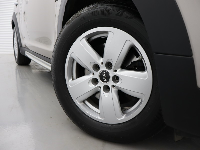 2022 (72) MINI COUNTRYMAN 1.5 Cooper Classic 5dr Auto 4973255