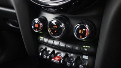 2023 (23) MINI HATCHBACK 1.5 Cooper Sport 3dr Auto 4975447