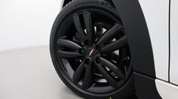 2023 (23) MINI HATCHBACK 1.5 Cooper Sport 3dr Auto 4975427