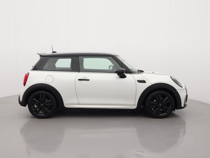 2023 (23) MINI HATCHBACK 1.5 Cooper Sport 3dr Auto 4975408