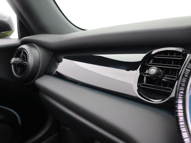 2022 (72) MINI CONVERTIBLE 2.0 Cooper S Sport 2dr Auto 4994863