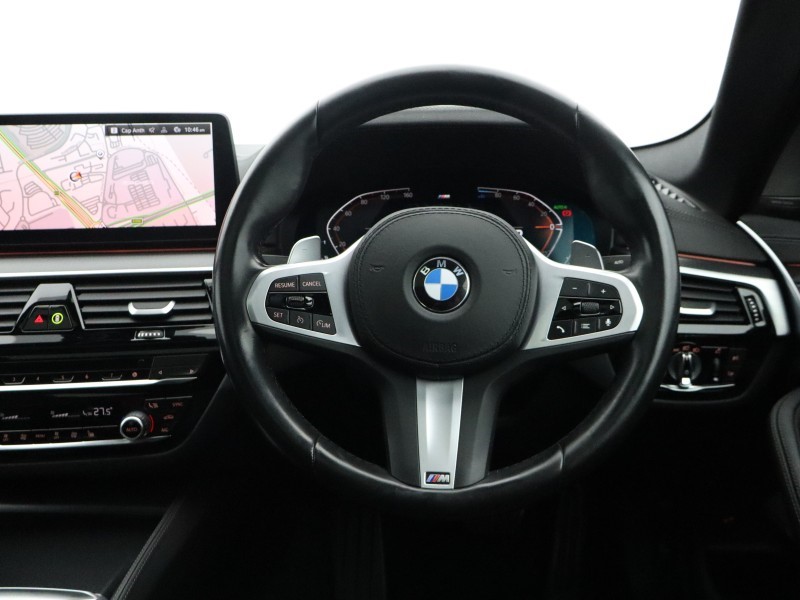 2023 (72) BMW 5 SERIES 520d MHT M Sport 4dr Step Auto 4992350