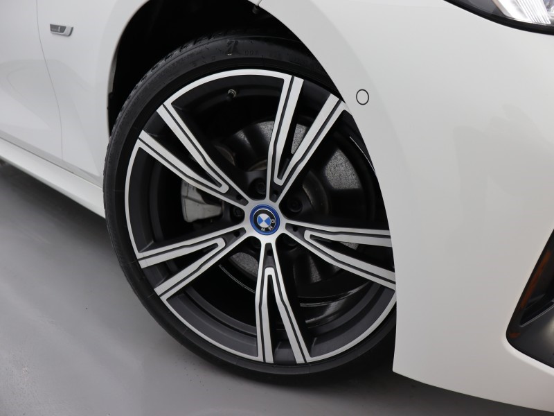 2022 (72) BMW 3 SERIES 330e M Sport 4dr Step Auto 5008386