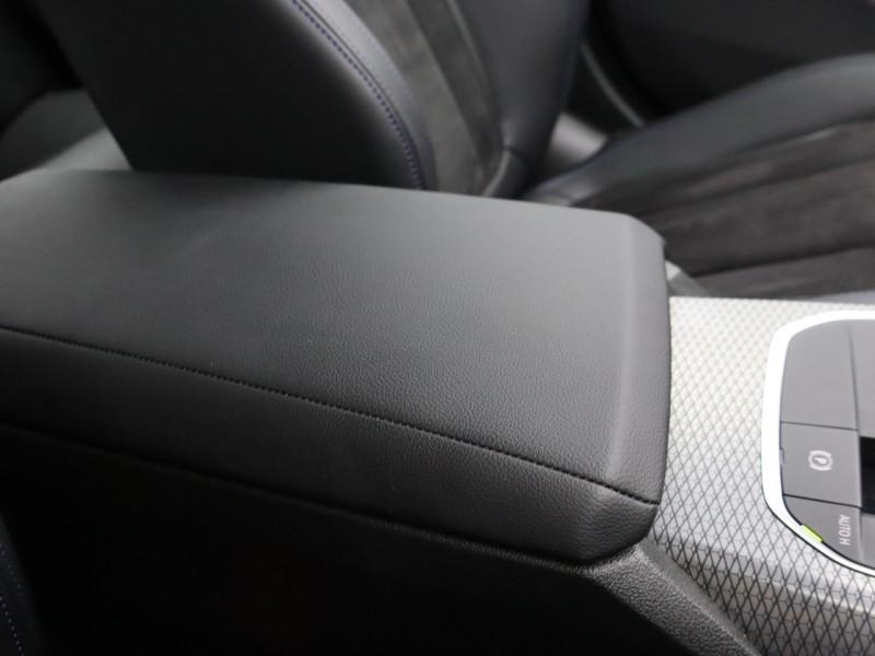 2022 (72) BMW 3 SERIES 330e M Sport 4dr Step Auto 5008411