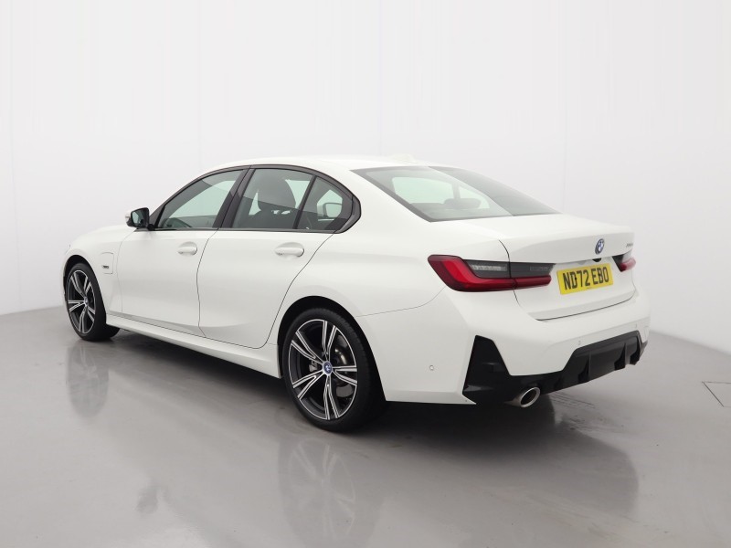 2022 (72) BMW 3 SERIES 330e M Sport 4dr Step Auto