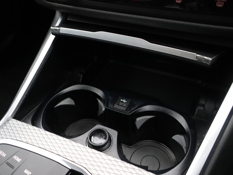 2022 (72) BMW 3 SERIES 330e M Sport 4dr Step Auto 5008401