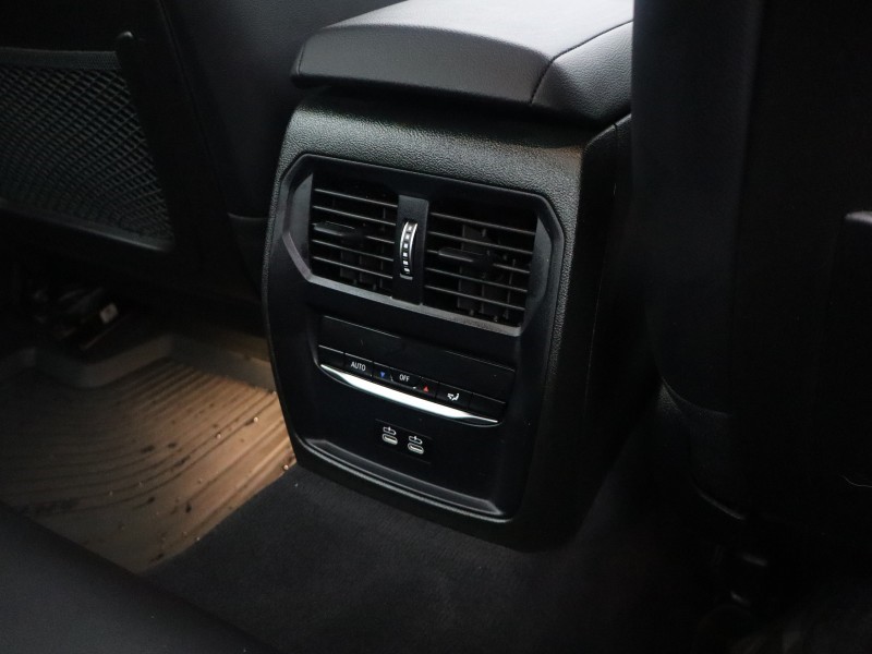 2022 (72) BMW 3 SERIES 330e M Sport 4dr Step Auto 5008376