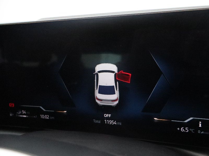 2022 (72) BMW 3 SERIES 330e M Sport 4dr Step Auto 5008352