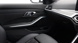 2022 (72) BMW 3 SERIES 330e M Sport 4dr Step Auto 5008409