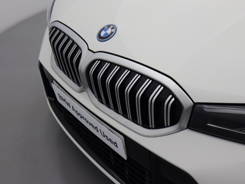 2022 (72) BMW 3 SERIES 330e M Sport 4dr Step Auto 5008367