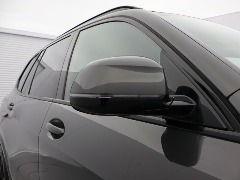 2023 (73) BMW X5 xDrive30d MHT M Sport 5dr Auto 5016005