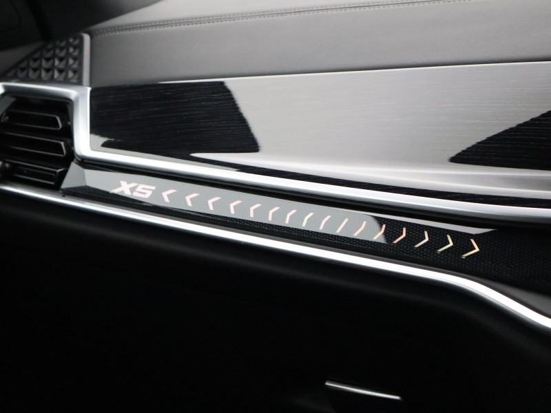 2023 (73) BMW X5 xDrive30d MHT M Sport 5dr Auto 5016023