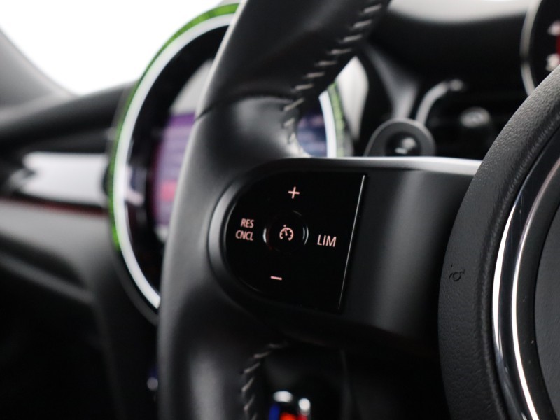 2022 (72) MINI HATCHBACK 2.0 John Cooper Works 3dr Auto 5016194