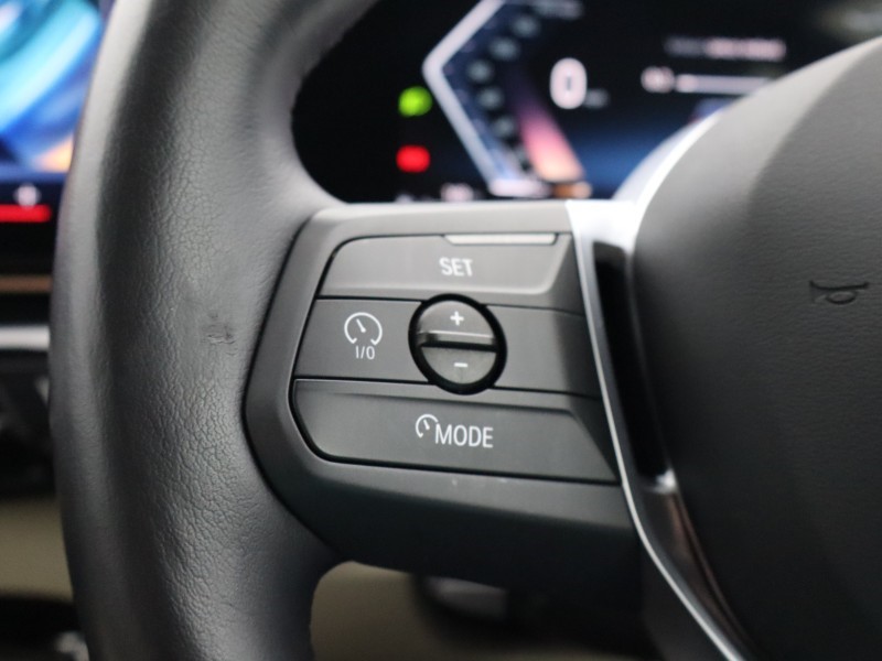 2023 (72) BMW X1 xDrive 23i MHT xLine 5dr Step Auto 5018163