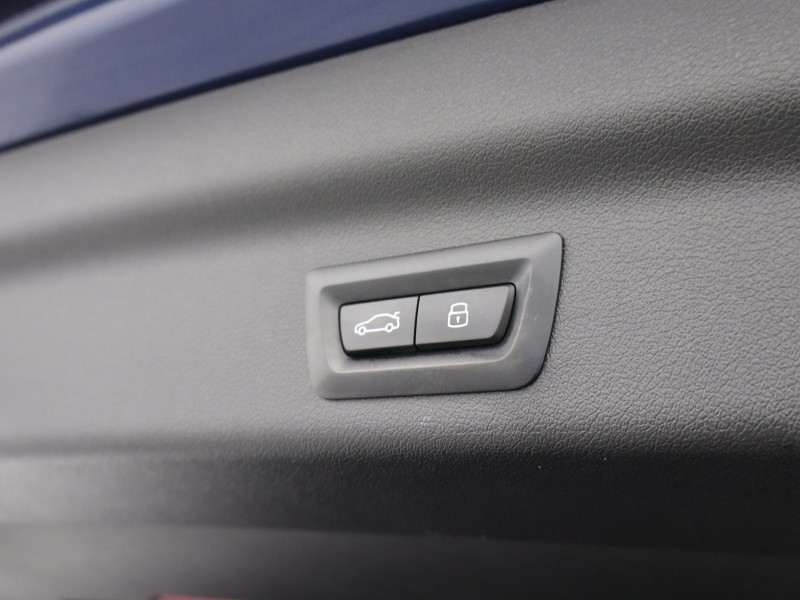 2023 (72) BMW X1 xDrive 23i MHT xLine 5dr Step Auto 5018120