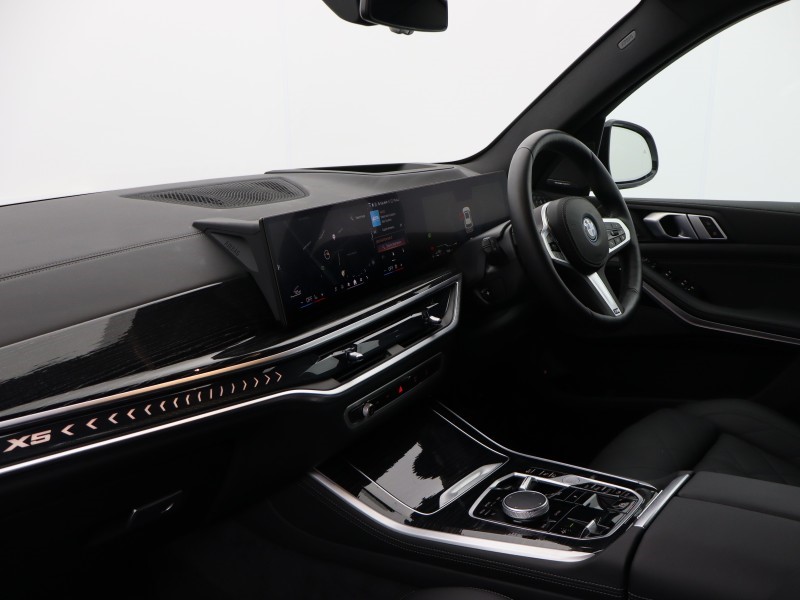 2024 (74) BMW X5 xDrive50e M Sport 5dr Auto 5009300