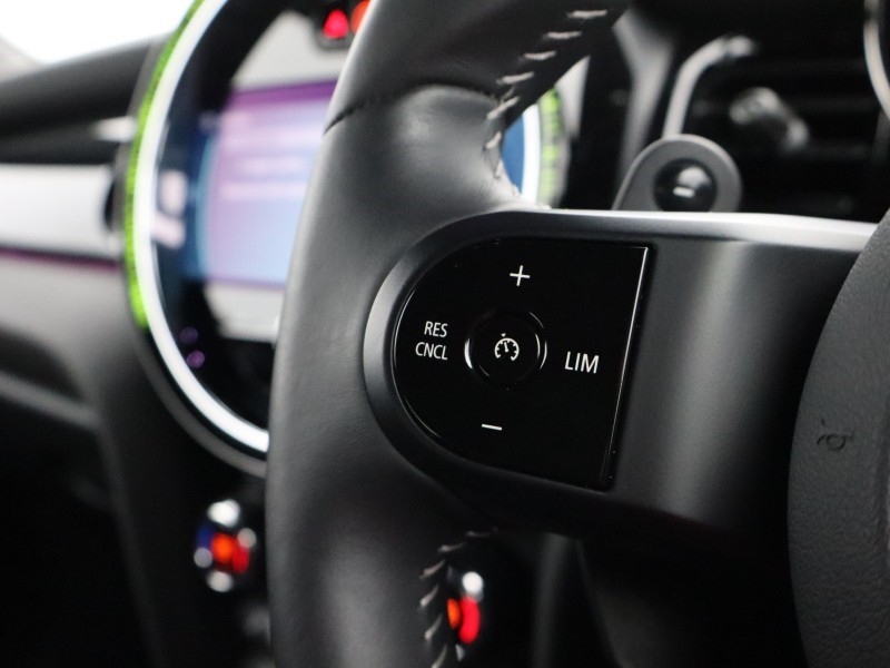 2023 (23) MINI HATCHBACK 2.0 Cooper S Sport 3dr Auto 5010868