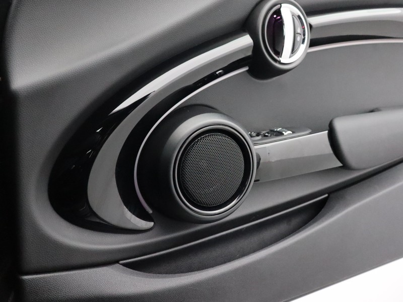 2023 (23) MINI HATCHBACK 2.0 Cooper S Sport 3dr Auto 5010844