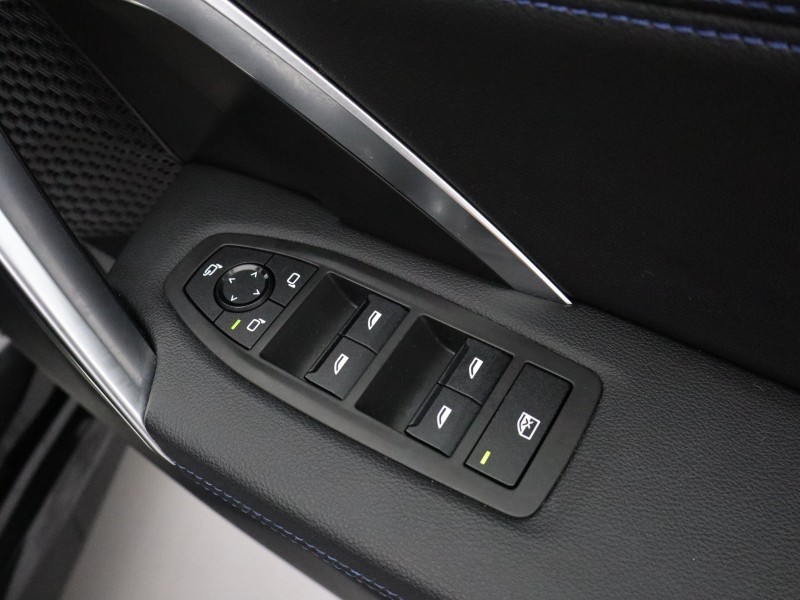 2022 (72) BMW X1 xDrive 23d MHT M Sport Premier 5dr Step Auto 5045047