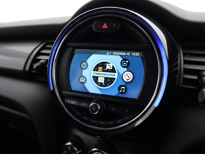 2018 (68) MINI HATCHBACK 1.5 Cooper Classic II 5dr 5113107