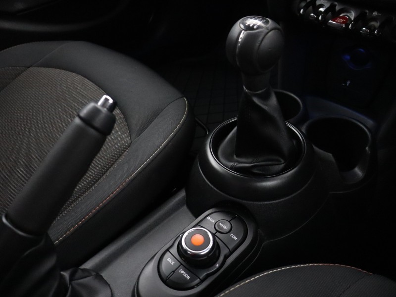 2018 (68) MINI HATCHBACK 1.5 Cooper Classic II 5dr 5113116