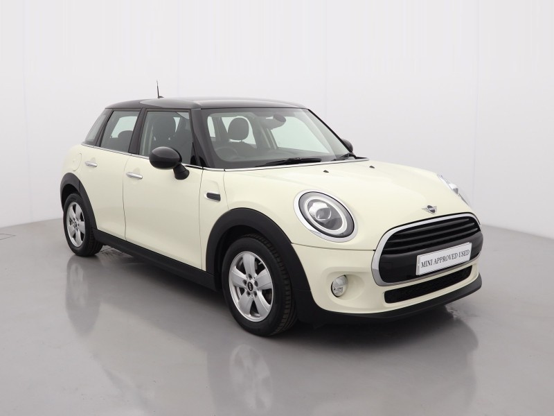 2018 (68) MINI HATCHBACK 1.5 Cooper Classic II 5dr
