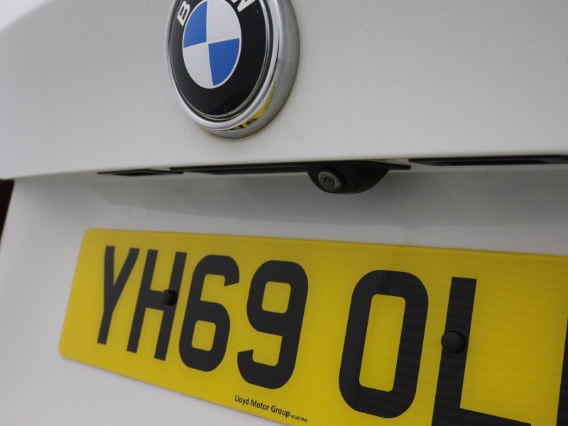 2020 (69) BMW 3 SERIES 320d [190] M Sport 5dr Step Auto [Business Media] 5069738