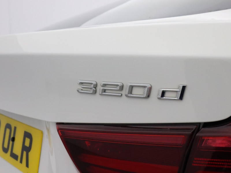 2020 (69) BMW 3 SERIES 320d [190] M Sport 5dr Step Auto [Business Media] 5069736