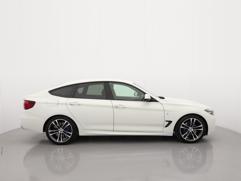 2020 (69) BMW 3 SERIES 320d [190] M Sport 5dr Step Auto [Business Media] 5069734